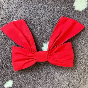 Alexia Maria red bow